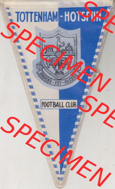 Internationaler Fußball Wimpel der Tottenham Hotspur, auch oft unter Spurs oder Totts bekannt, ist ein 1882 gegründeter Fußballverein. Vorderseite vom Fußball-Wimpel... Sammlung
