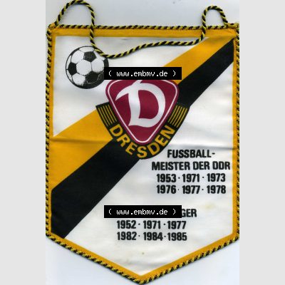 DDR Sportclub Wimpel 1988 von Dynamo Dresden Fußball-Wimpel von 1988 Sammlung