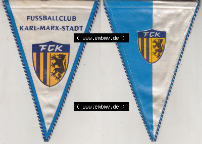 DDR Sportclub Wimpel Fußballclub Karl-Marx-Stadt FCK der DDR. Vorderseite und Rückseite zusammen auf einen Bild als Bildmaterial... Sammlung