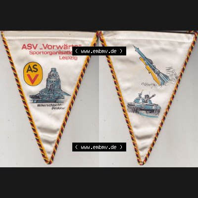 DDR Militär Sportverein ASV Vorwärts Leipzig. Vorderseite und Rückseite als Komplettansicht vom Militär-Wimpel vom Armeesportvereinen in der DDR, als Katalog-Eintragung... Sammlung