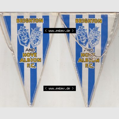 Internationaler Fußball Wimpel der GBR Schottland Brighton & Hove Albion, auch bekannt als The Seagulls, ist ein englischer Fußballverein. Komplettansicht mit Vorderseite... Sammlung