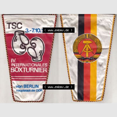 DDR Sportclub Wimpel 1973, IV. Internationales Boxturnier, TSC Berlin Hauptstadt der DDR 3.-7.10.1973. Komplettansicht von einen Wimpel aus der DDR,... Sammlung