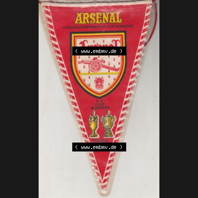 Internationaler Fußball Wimpel aus GBR England, der Verein Der Arsenal Football Club, auch bekannt als FC Arsenal, Arsenal FC im deutschsprachigen Raum auch Arsenal London genannt,... Sammlung