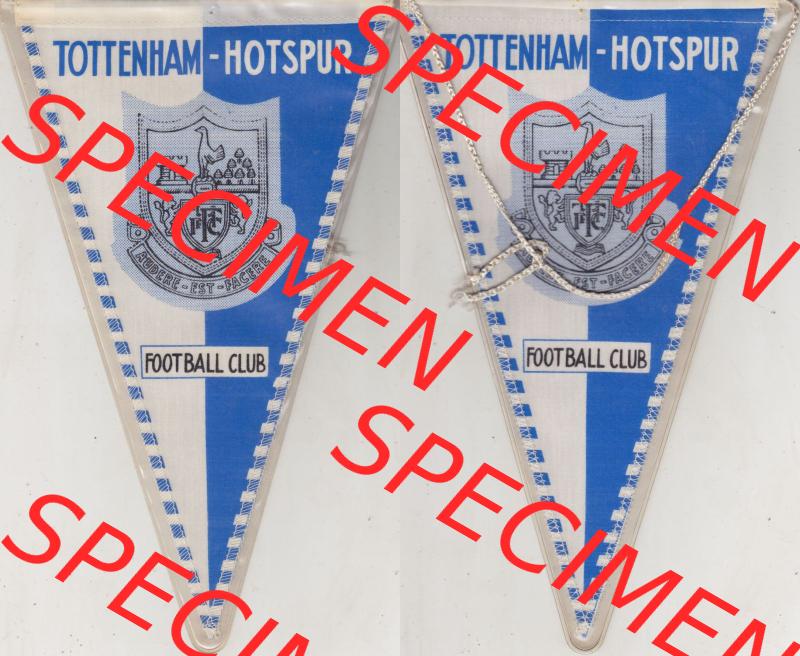 Internationaler Fußball Wimpel der Tottenham Hotspur, auch oft unter Spurs oder Totts bekannt, ist ein 1882 gegründeter Fußballverein. Komplettansicht mit Vorderseite... Sammlung
