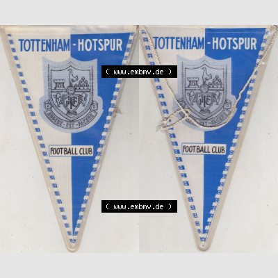 Internationaler Fußball Wimpel der Tottenham Hotspur, auch oft unter Spurs oder Totts bekannt, ist ein 1882 gegründeter Fußballverein. Komplettansicht mit Vorderseite... Sammlung