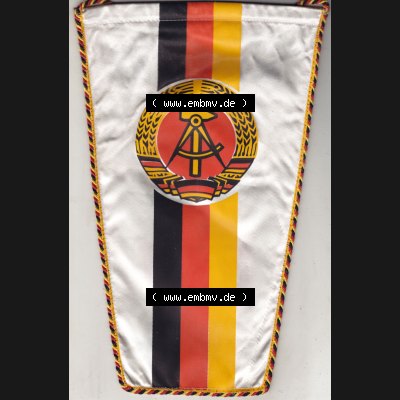 DDR Sportclub Wimpel 1975, VI. Internationales Boxturnier, TSC Berlin Hauptstadt der DDR 3.-7.10.1975. Rückseite von einen Wimpel aus der DDR,... Sammlung