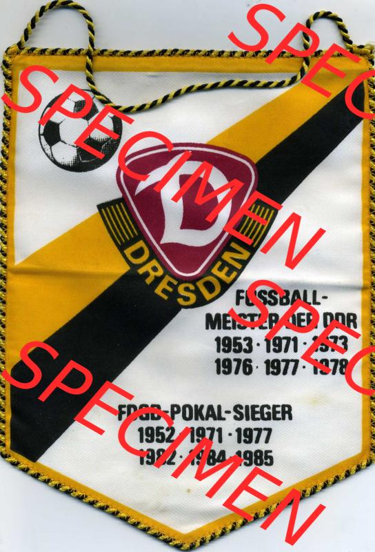 DDR Sportclub Wimpel 1988 von Dynamo Dresden Fußball-Wimpel von 1988 Sammlung